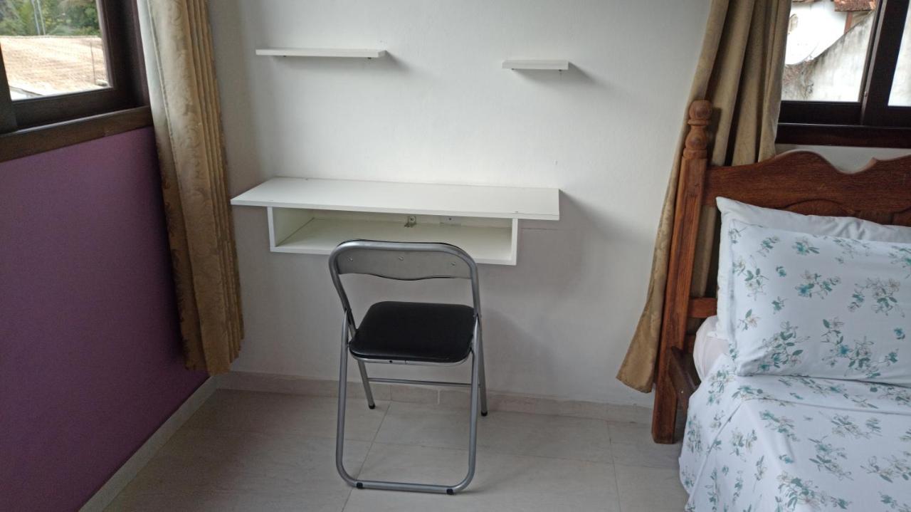 Casa Roxa Com Piscina Em Condominio 파라티 외부 사진