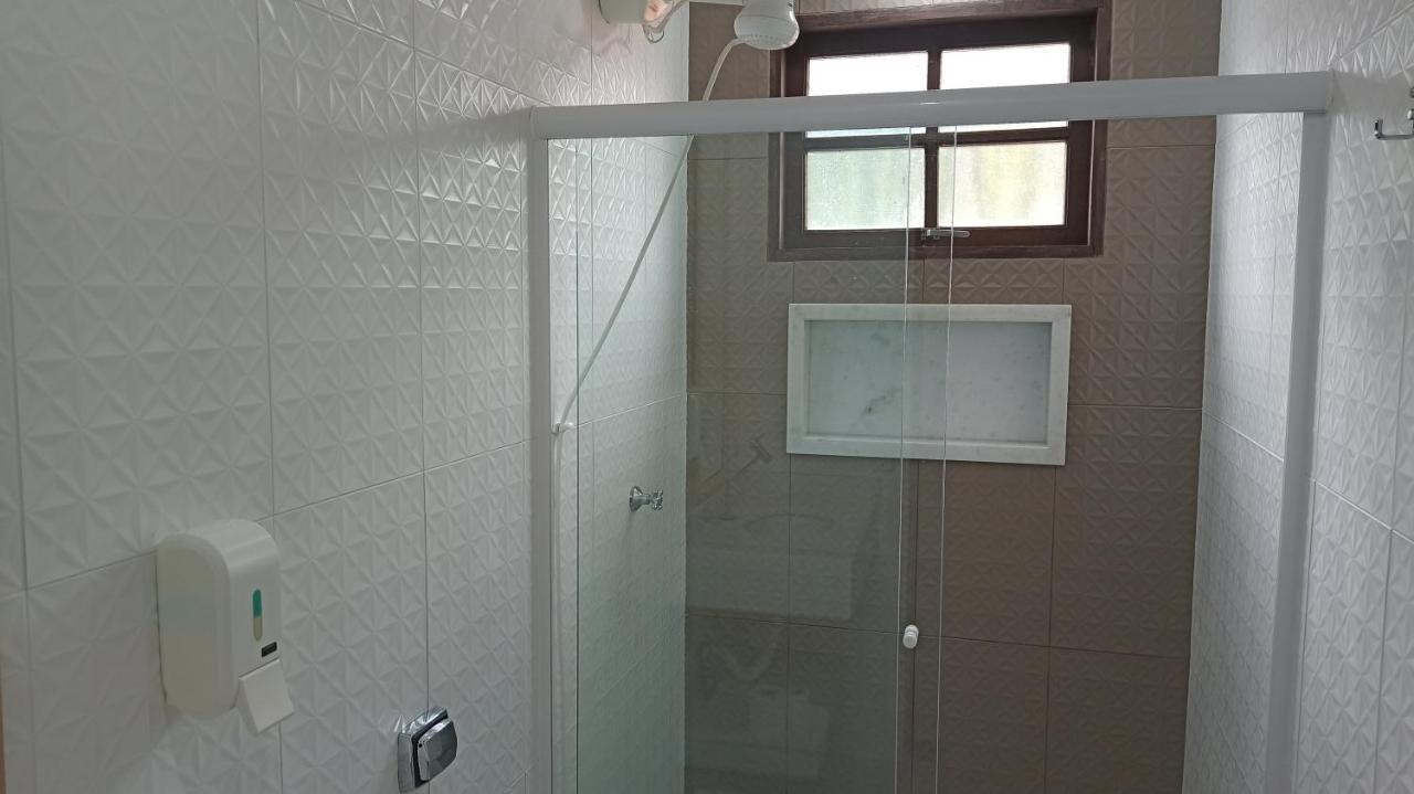 Casa Roxa Com Piscina Em Condominio 파라티 외부 사진