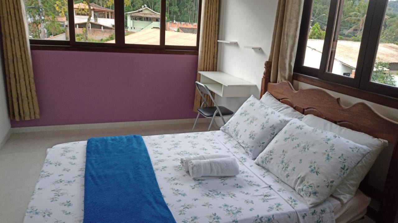 Casa Roxa Com Piscina Em Condominio 파라티 외부 사진