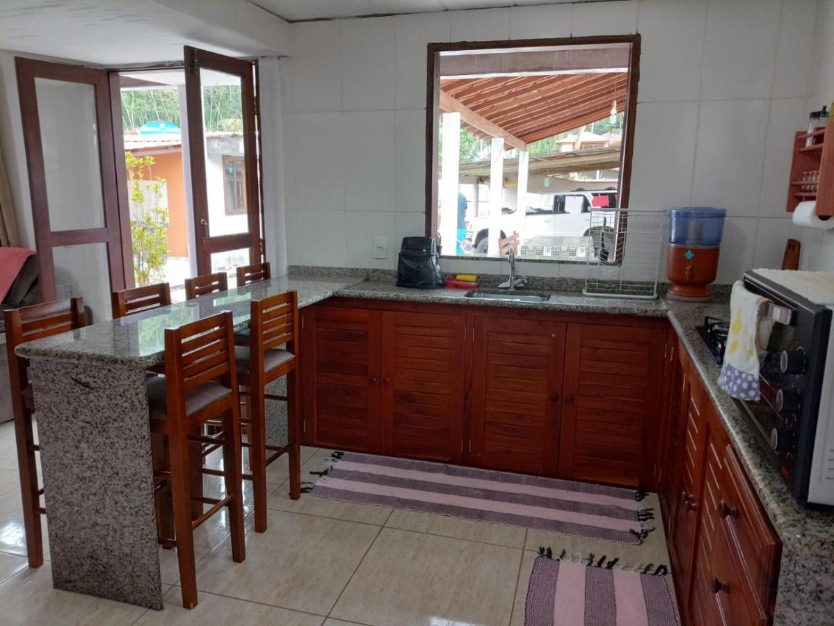 Casa Roxa Com Piscina Em Condominio 파라티 외부 사진